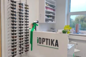 iOPTIKA očná optika Prievidza interiér